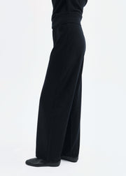 Pull Up Pant in Fine Cashmere - Black - CO Collections
